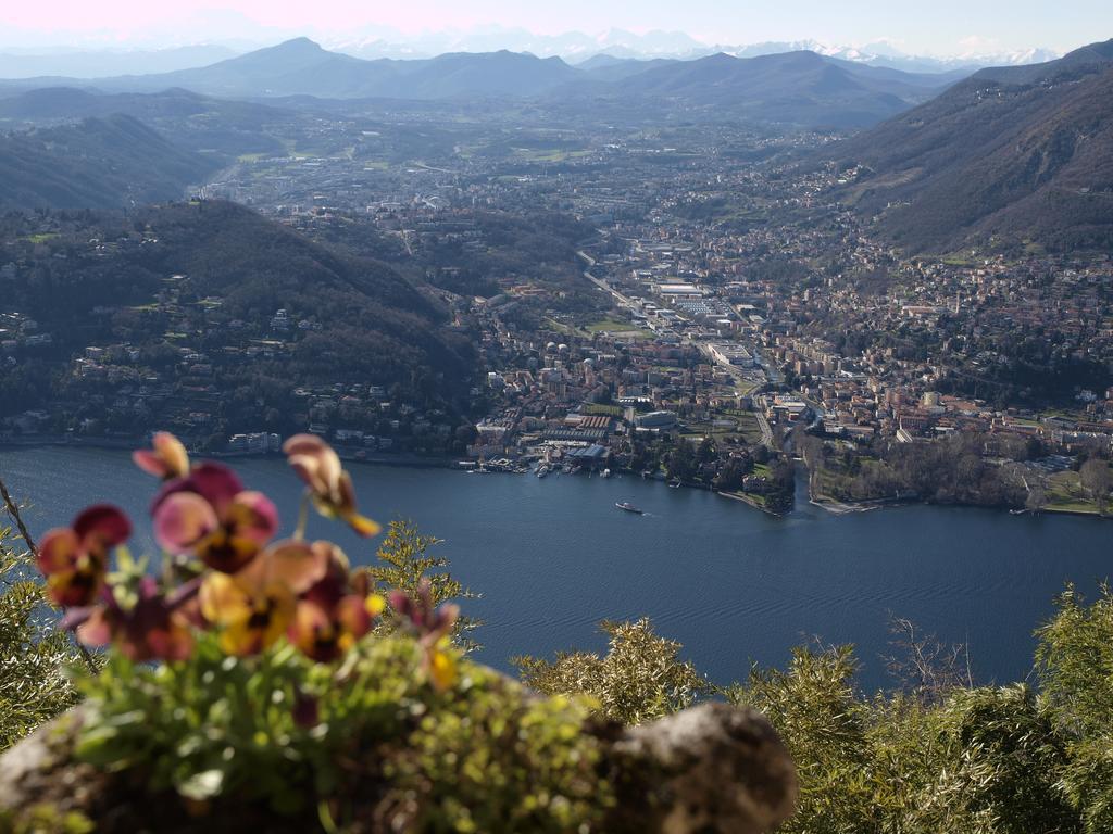 B&B Il Balcone Sul Lago 브루나테 객실 사진